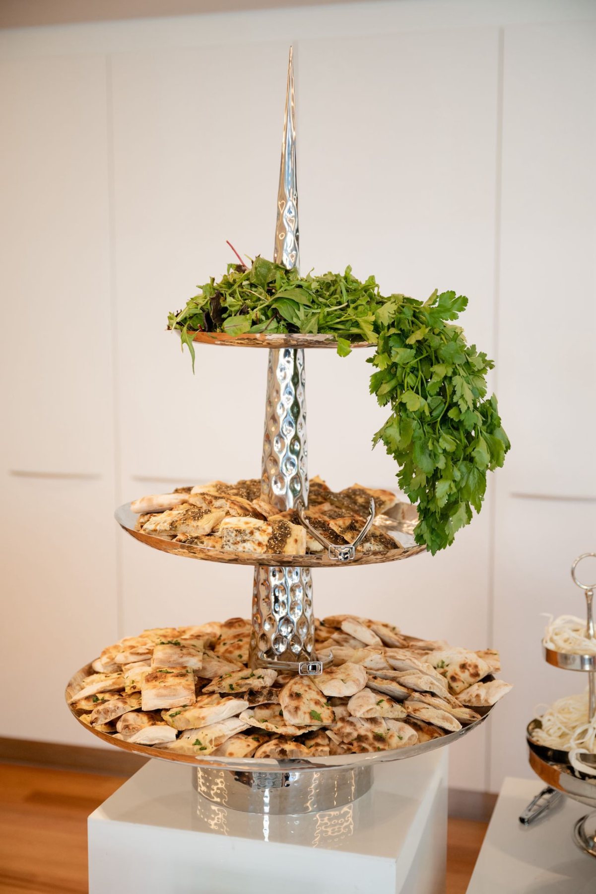 Tiered grazing presentation
